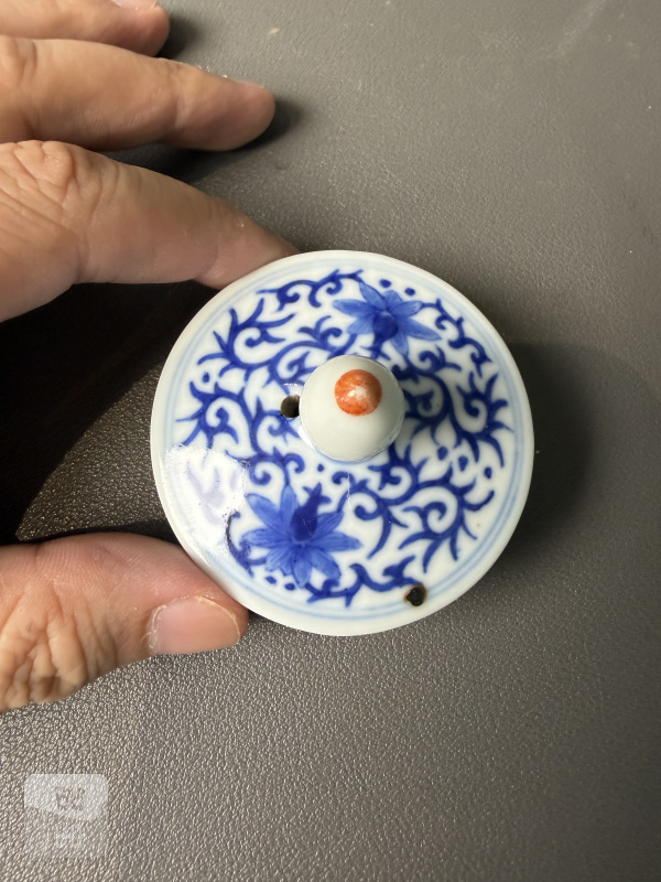 民国 青花缠枝莲开光粉彩山水诗文茶壶 - 图13